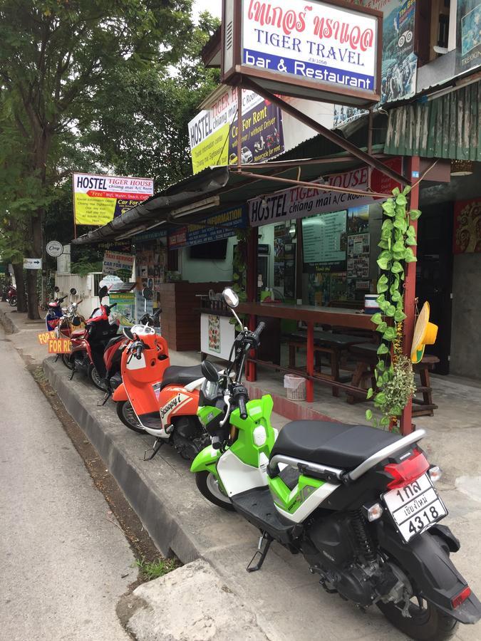 Tiger House Hostel (Adults Only) Chiang Mai Exterior foto